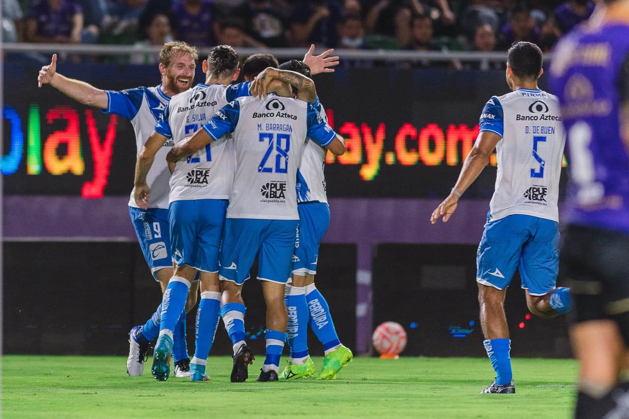 Puebla inauguró la Jornada 1 del Apertura 2022 con goleada en El Kraken ante Mazatlán FC. Los autores de los goles poblanos fueron Romero, Aristeguieta, Barragán y Escoto. Mientras que de parte de los locales, Eduardo Bello en dos ocasiones logró recortar distancia.