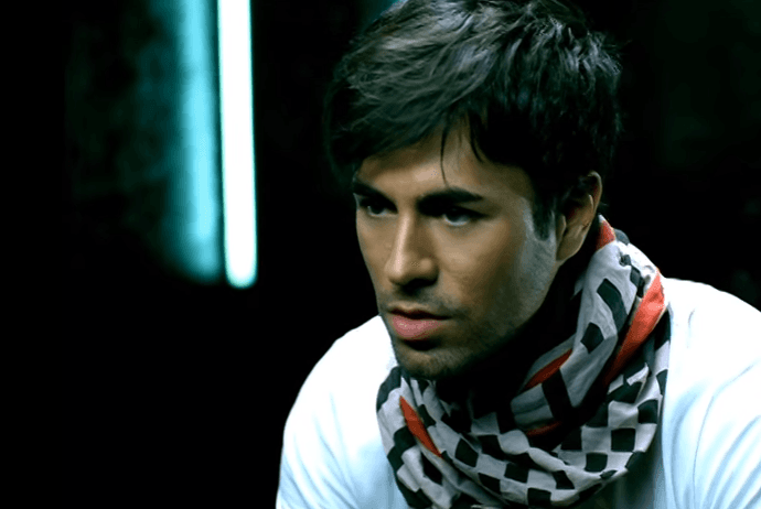 Video musical del tema "Push". Disco titulado "Insomniac" (2007)