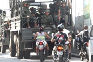 Militares vigilarán las fronteras de Brasil