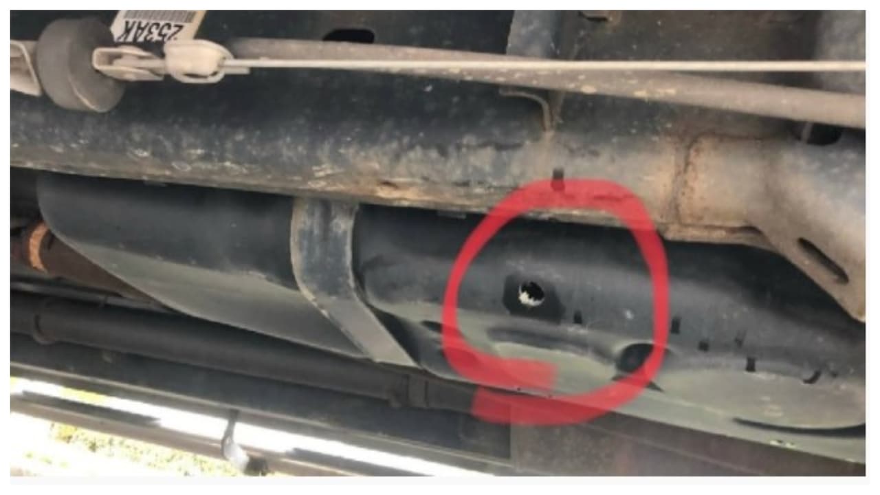 "Hacen un hoyito en el tanque": Policía alerta sobre el robo de la gasolina ante aumento de precio