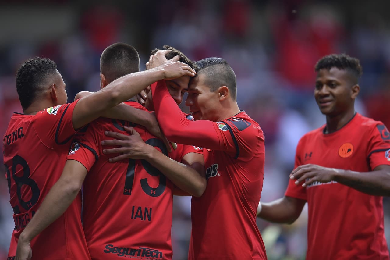 Toluca hacía cumplir el pronóstico desde temprano: desde 32 años, Diablos y Águilas siempre se manifestaban en el marcador.