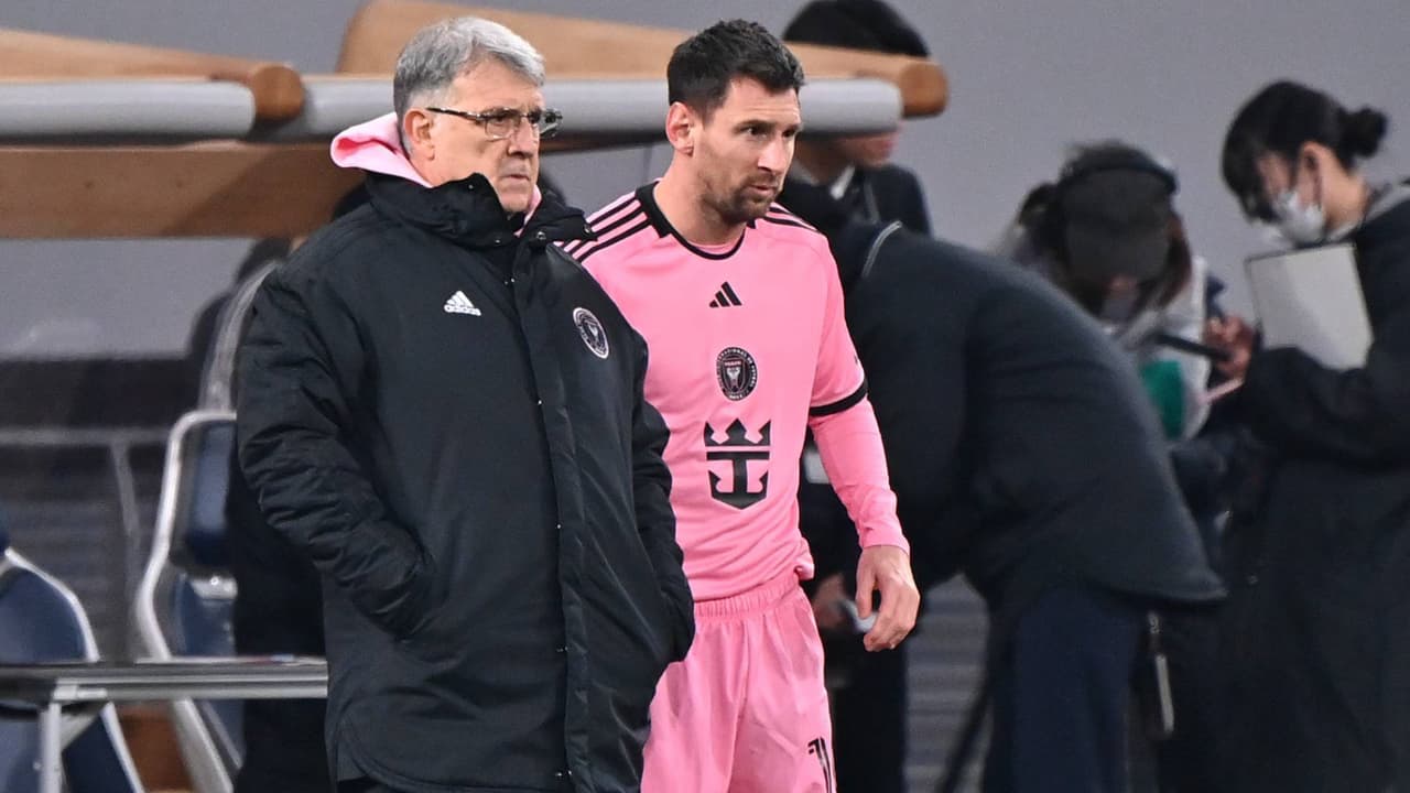 Messi estaba “endemoniado” junto a Tata contra los árbitros