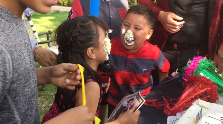 Todo queda entre hermanos y se nota que los dos están felices.