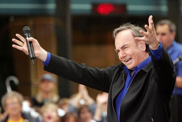 Neil y Marcia tenían 25 años de casados. El tuvo que pagarle $150 millones. La verdad no sé qué le dio tanta alegría, pero él dijo: "y ella lo valió cada penny".