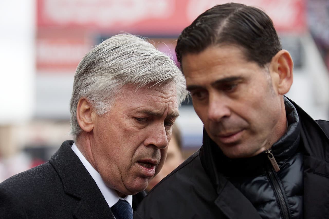 Apoyado en los aprendizajes de Ancelotti, Hierro tuvo su primera experiencia como director técnico a cargo en Real Oviedo en 2016, con un rendimiento del 39,47 por ciento.