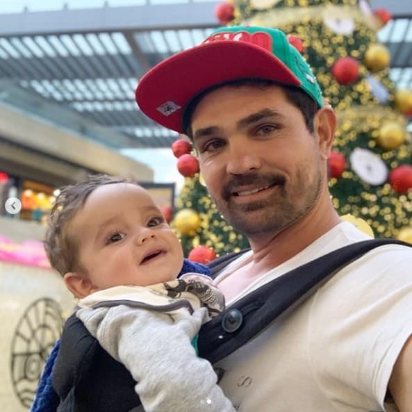 "Fue un año de muchas experiencias, que pese a todo, no queremos catalogar como malas, sino como 
<b><a href="https://www.univision.com/famosos/ferdinando-valencia-vuelve-a-las-telenovelas-tras-la-muerte-de-su-hijo-dante-fotos" target="_blank">lecciones de vida"</a></b>, dijo Valencia.