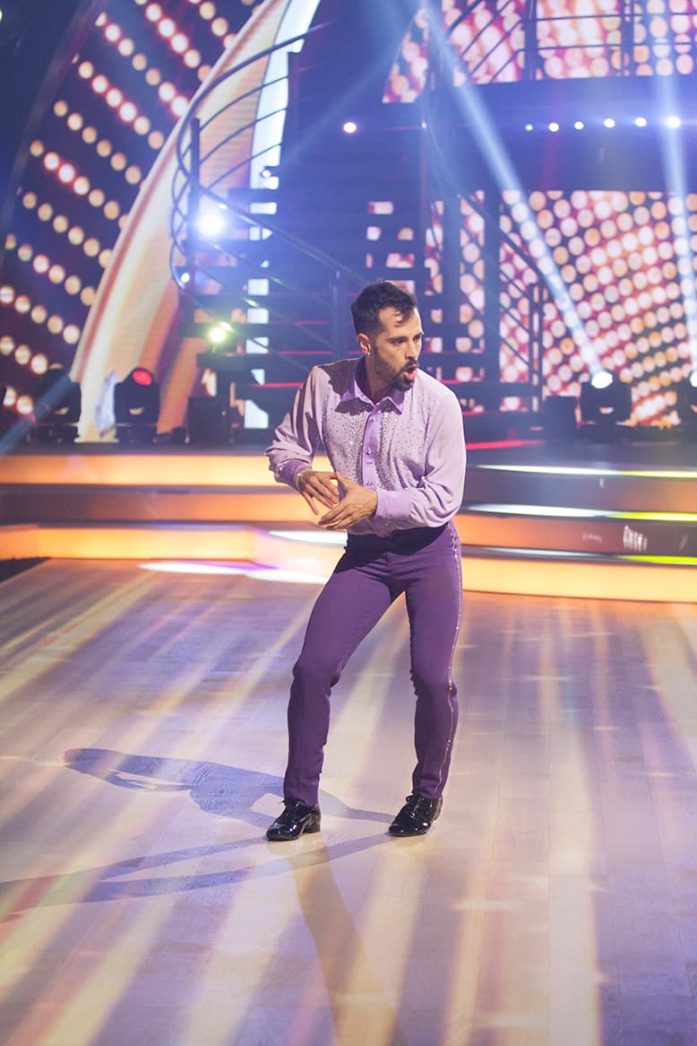 “Pueden votar cuántas veces quieran, solamente volviendo a cargar la página. Las personas que más voten por Mike y me envíen un pantallazo de eso, serán a las que elegiré para seguir desde mi cuenta”, continuó el joven de 23 años.