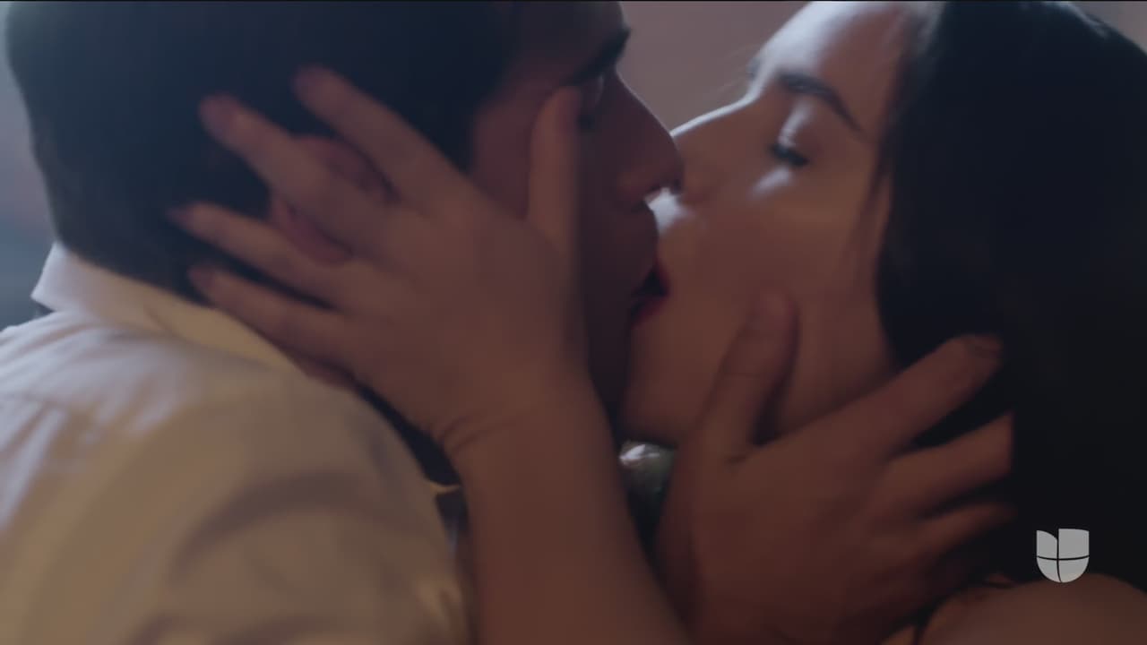 "Con Cami la química fue muy linda. Ella es una mujer muy inteligente y muy graciosa en el set", confesó.