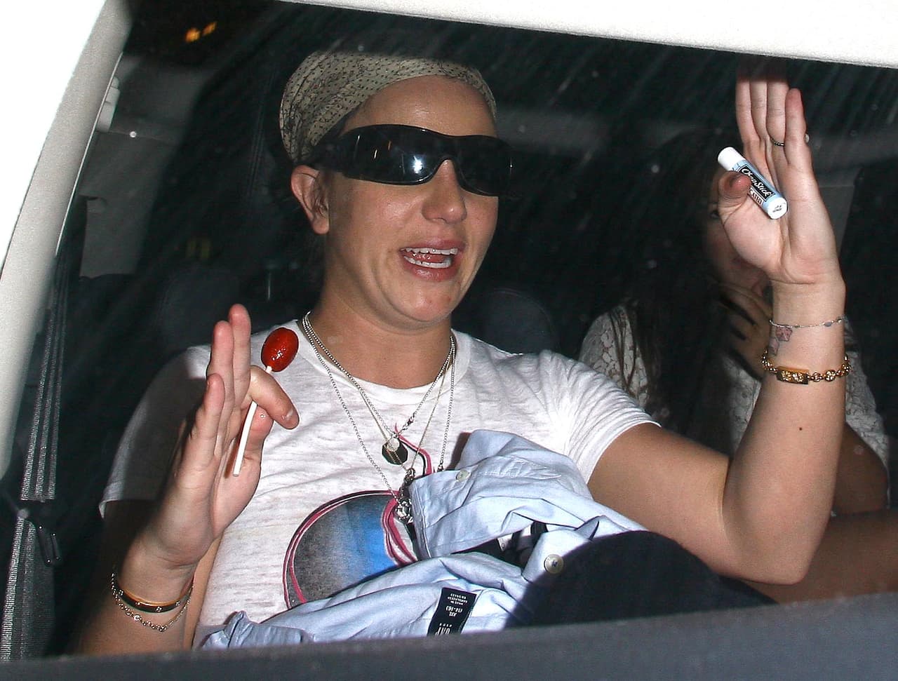 Esos años ya terminaron, pero ahora ella deberá enfrentar a la ley y pagarle a su ex manager en caso de que quiera mantener todo en secreto.