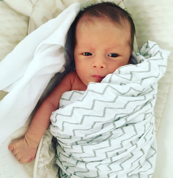 "No puedo dejar de ver a nuestro pequeño maravilloso", confesó el nadador.