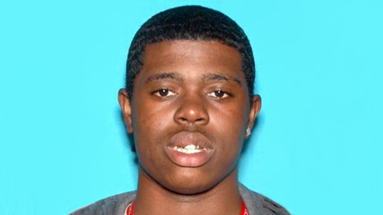 Arrestan a dos adolescentes más por el tiroteo en un centro comercial de San Bruno