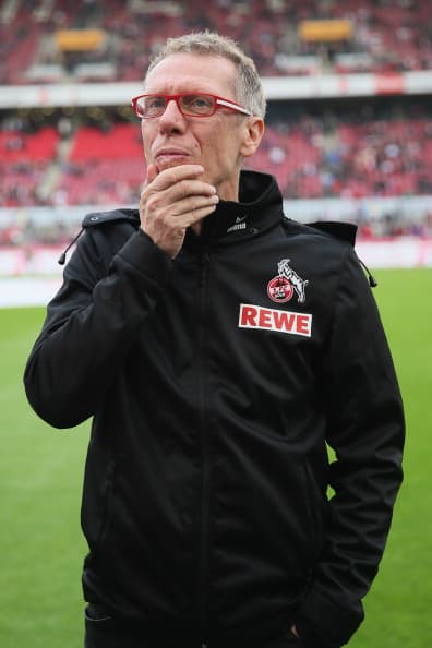 También se toma su tiempo para reflexionar sus tácticas.