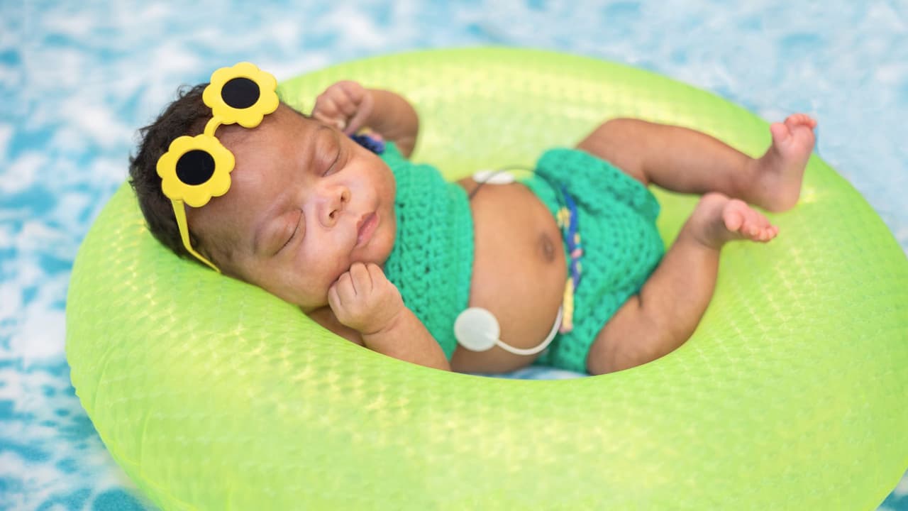 Los equipos, que habitualmente se ocupan con dedicación de la atención médica, demostraron 
<b>un compromiso excepcional al crear este ambiente especial</b>. Más allá de su deber, han ofrecido un apoyo vital no solo a los bebés, sino también a sus familias, 
<b>fortaleciendo la comunidad en momentos de adversidad.</b>