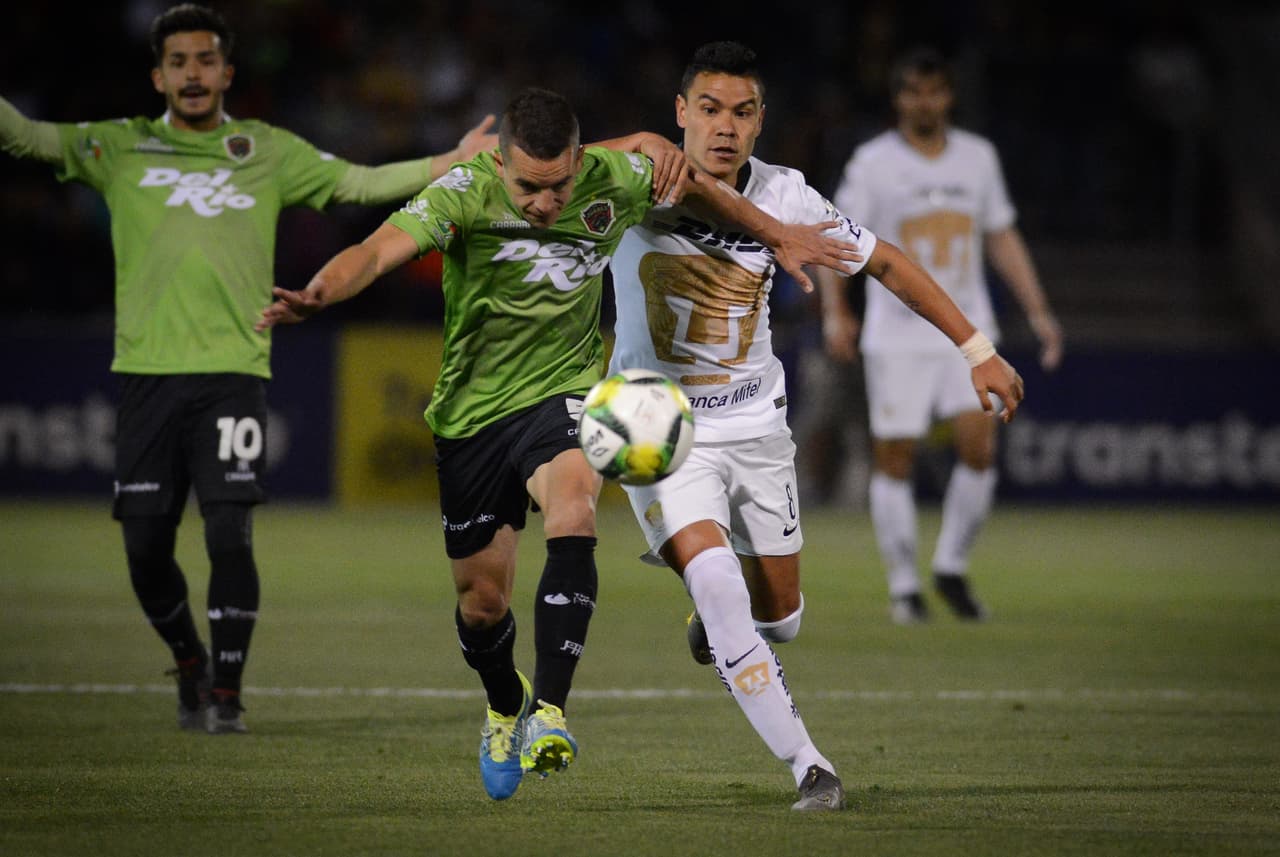 Haciéndose fuerte en casa y validando la condición de local, el equipo del Ascenso MX estaba con la espada desenvainada y buscando hacer un gol para acentuar el buen arranque de partido.