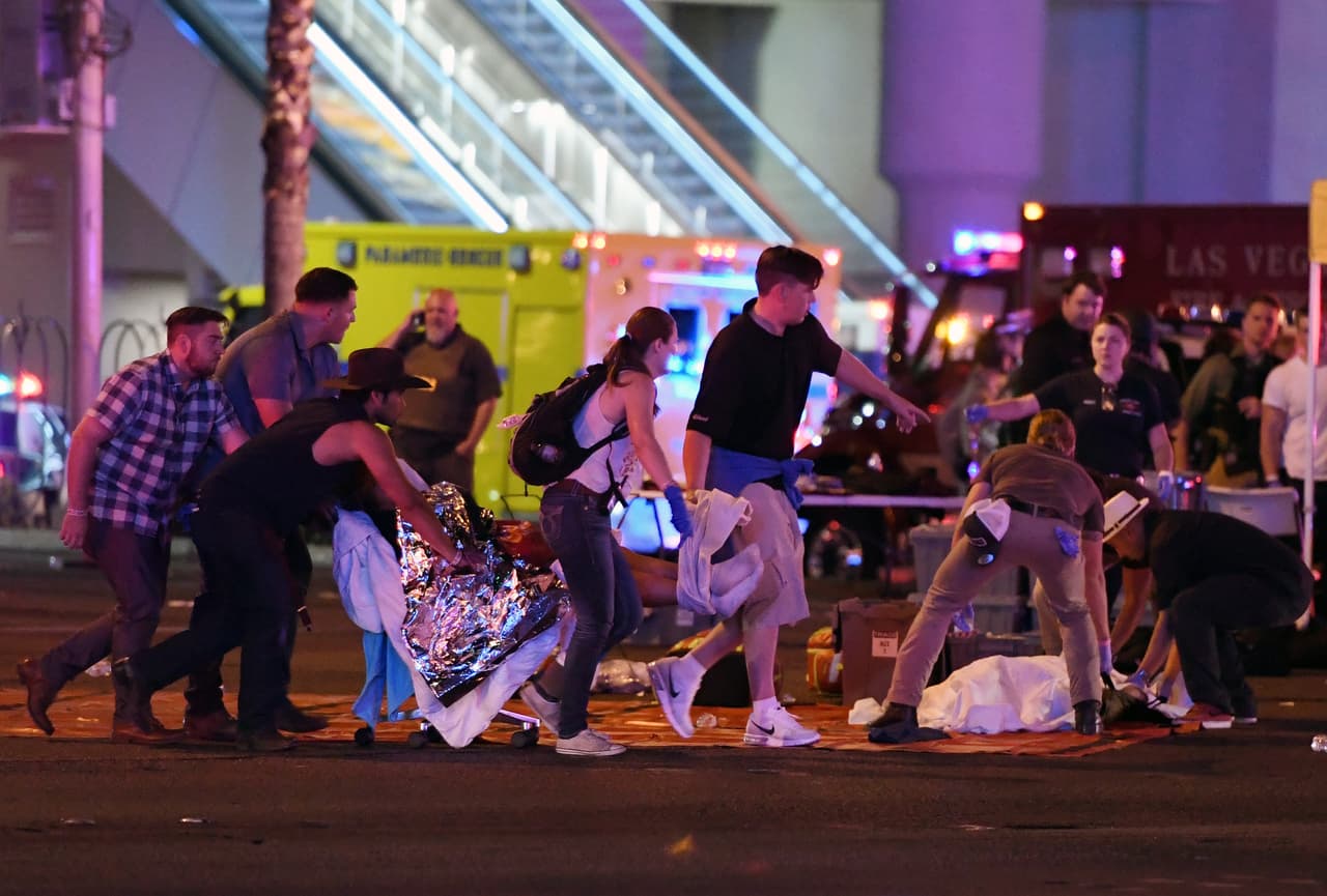El arsenal del atacante de Las Vegas: 42 armas, cientos de municiones, explosivos y nitrato de amonio