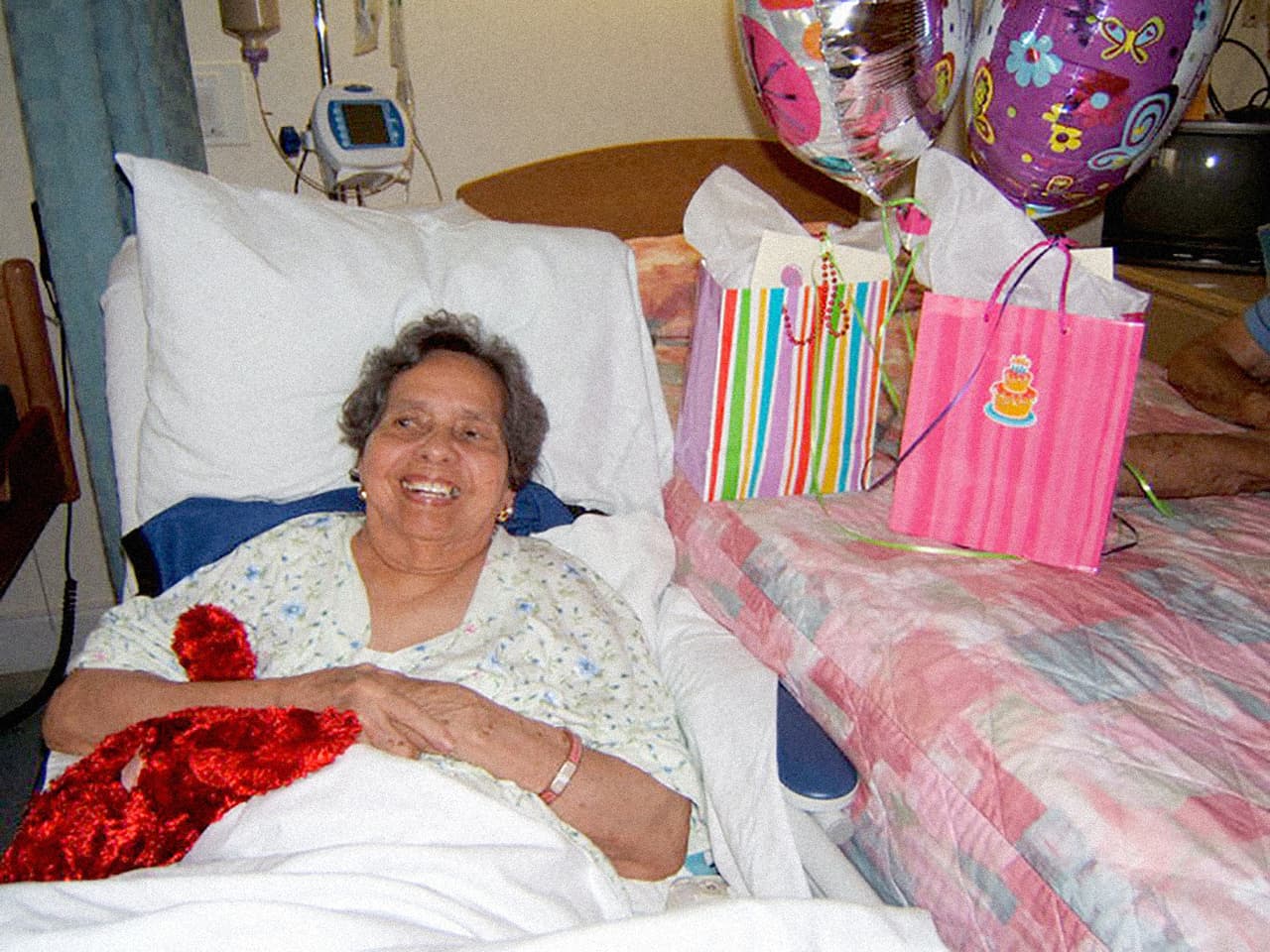 El día de su cumpleaños, Cecilia solía recibir la visita de sus familiares y muchos regalos.