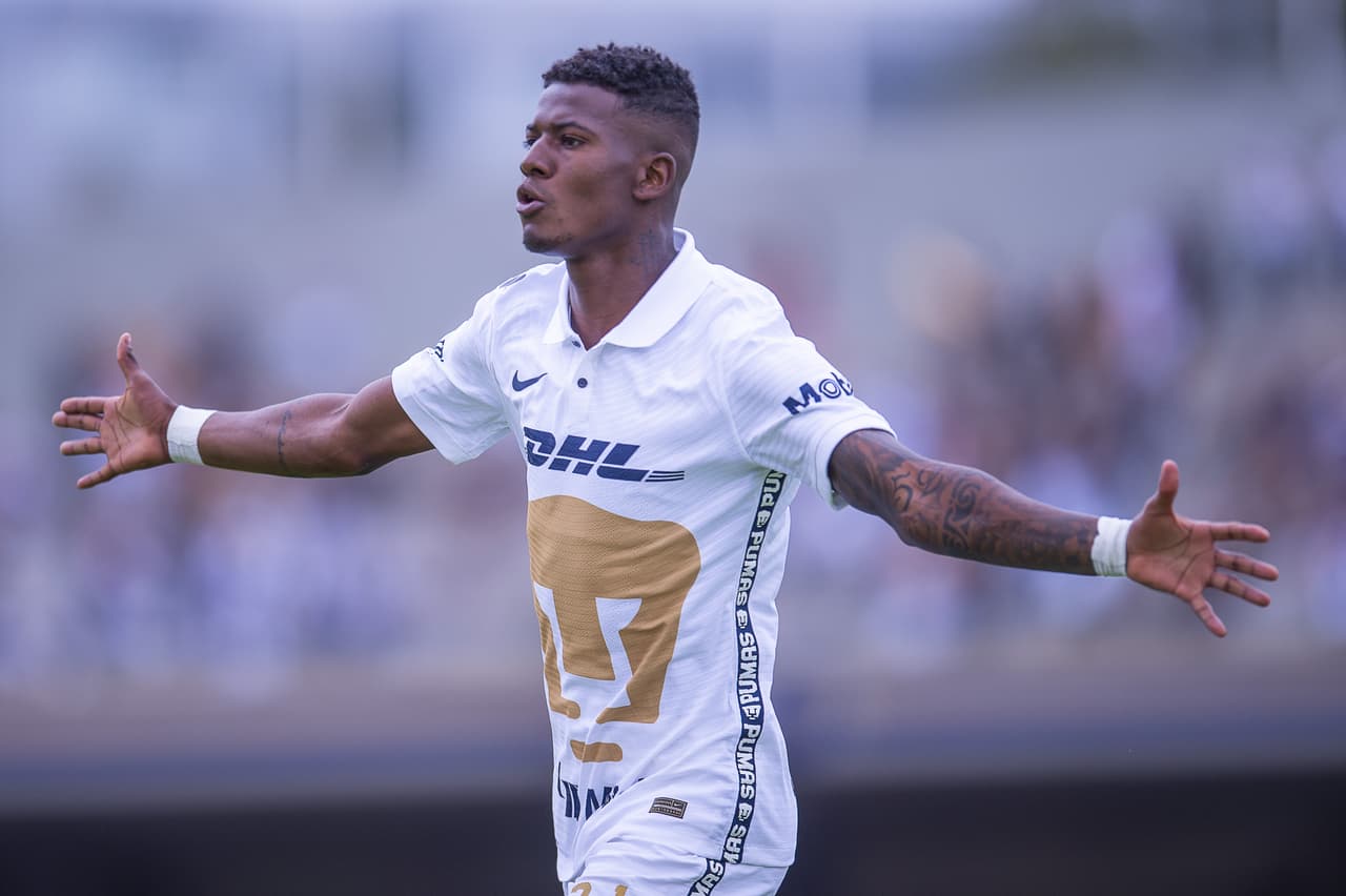 Washington Corozo salvó el partido para los de casa, con anotación ya en minutos extra (90+5') durante el encuentro entre Pumas de la UNAM y los Bravos de Juárez. A inicio, los visitantes anotaron autogol y ponían a los felinos arriba, pero fue anulado tras revisón por fuera de lugar.