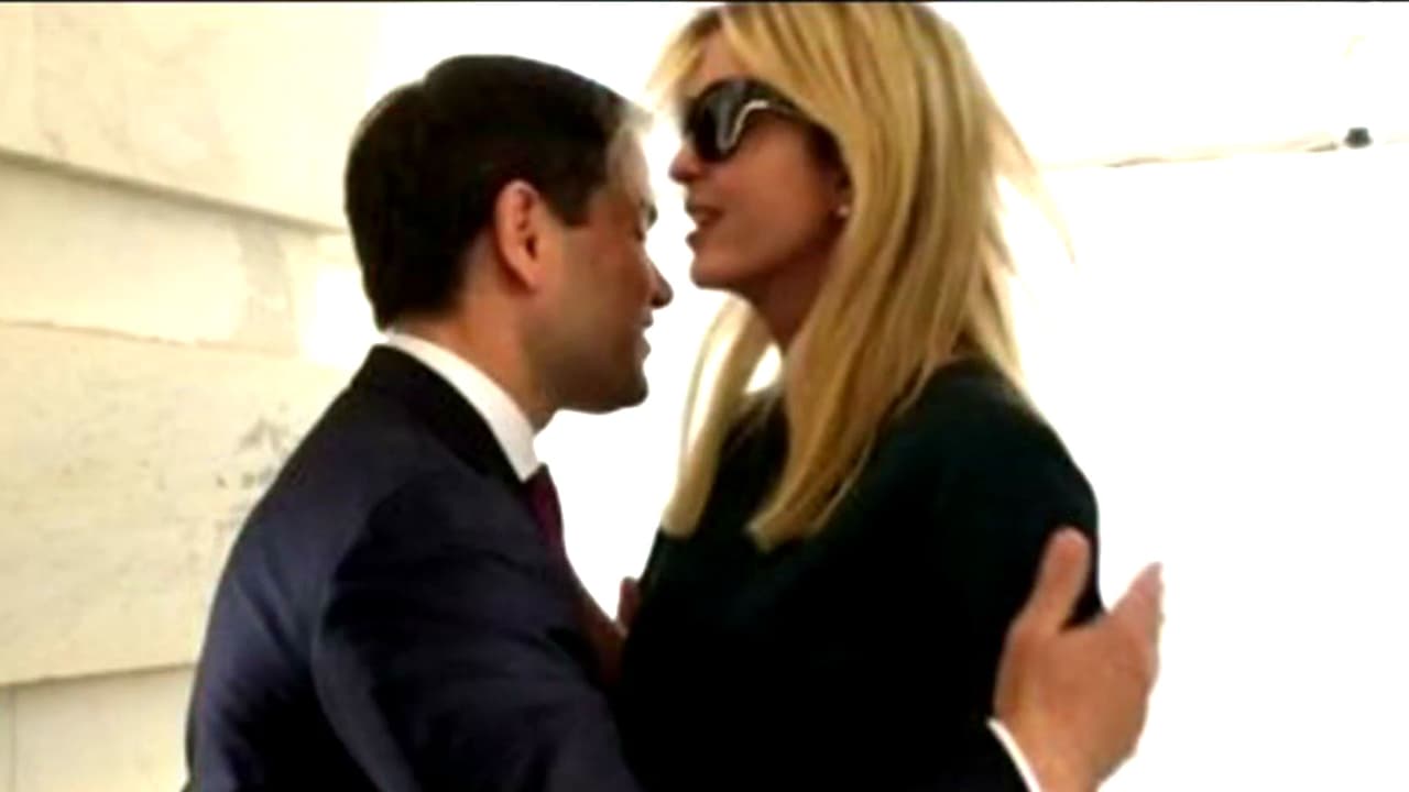 Marco Rubio le da un abrazo no correspondido a Ivanka Trump... e internet se vuelve loco