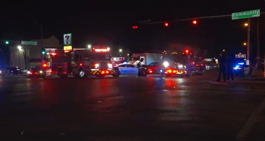 Autoridades acusan a un conductor de homicidio luego de atropellar a una persona 