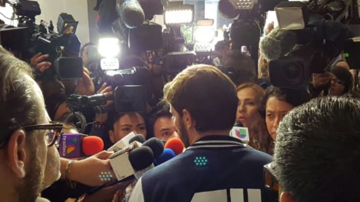 "Me lo comí a besos": Julián Gil describe el reencuentro con su bebé Matías