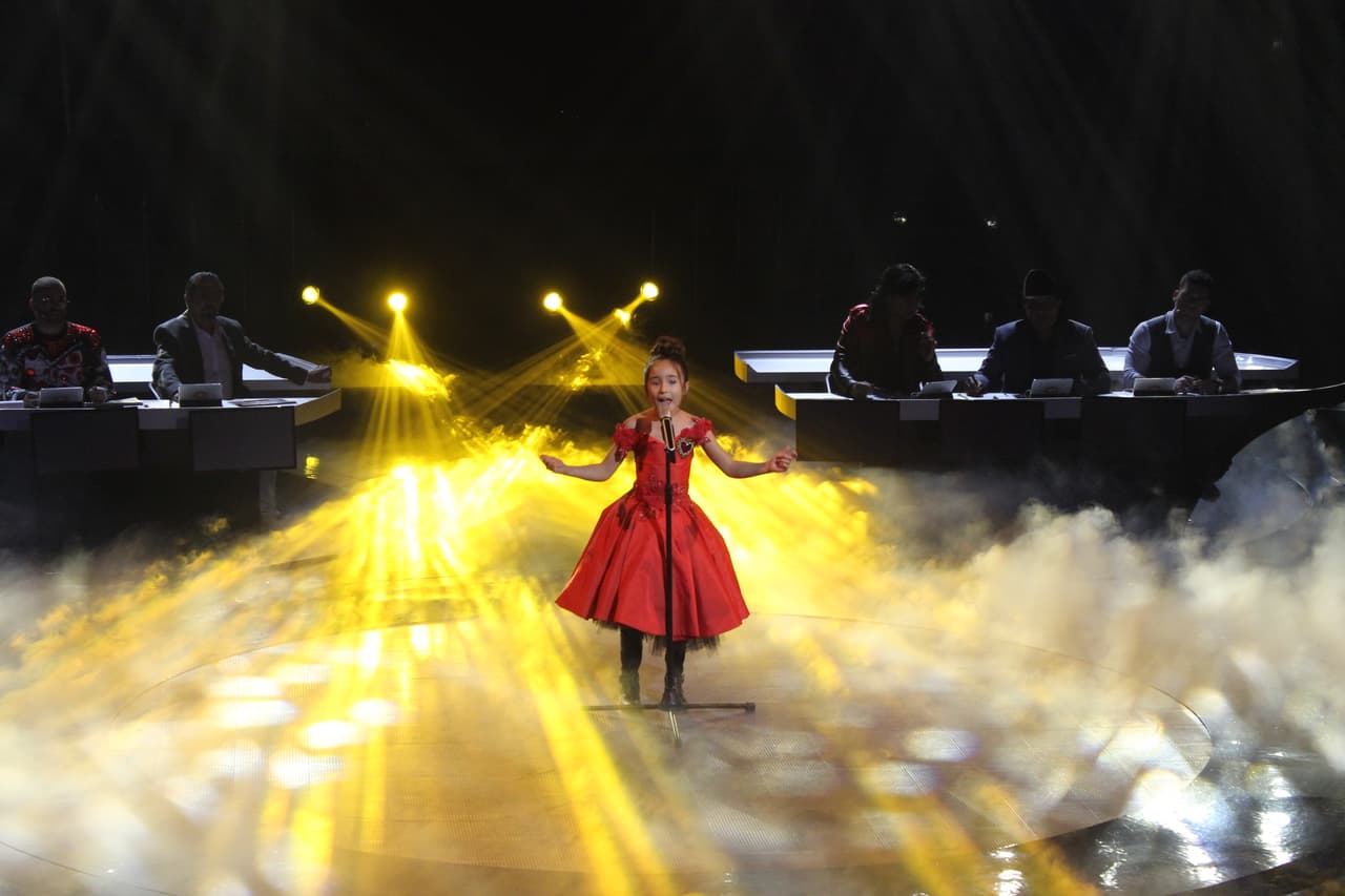 Nuria interpretó 'Open Arms' de Journey.