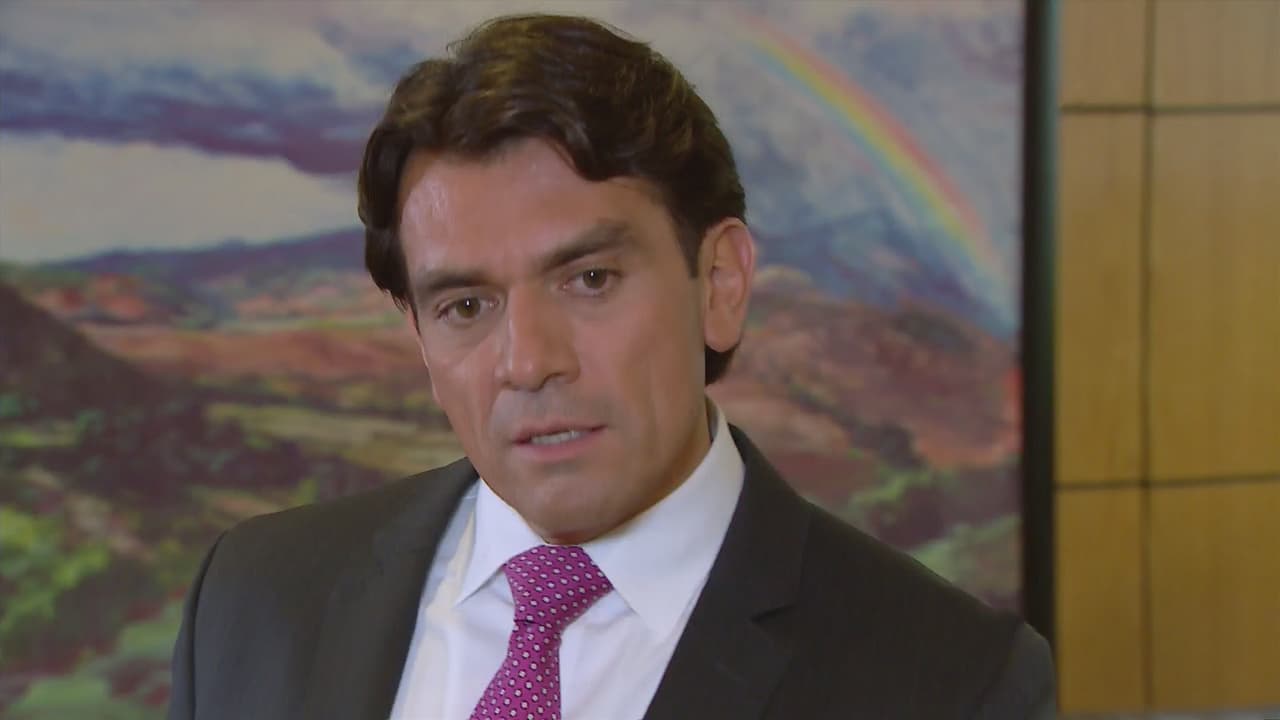 Pero a pesar de las múltiples trampas de Eladio, Arturo ha sabido resolver los problemas.