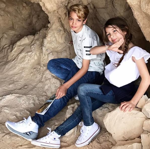 Sin duda, Kailey y Christopher son los clones de Elizabeth Gutierrez y William Levy respectivamente.