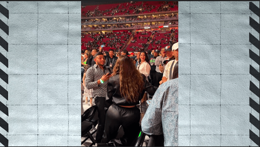 En modo fan, Alexis Vega pide foto a Diego Boneta para su esposa tras pelea de Canelo