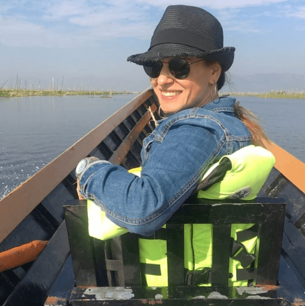 En consecuencia ha disfrutado cada momento de su vida; se encuentra en el programa ‘Me caigo de risa’ y en su cuenta de Instagram comparte fotografías de sus viajes, proyectos y ‘outfits’ que aman sus seguidores.