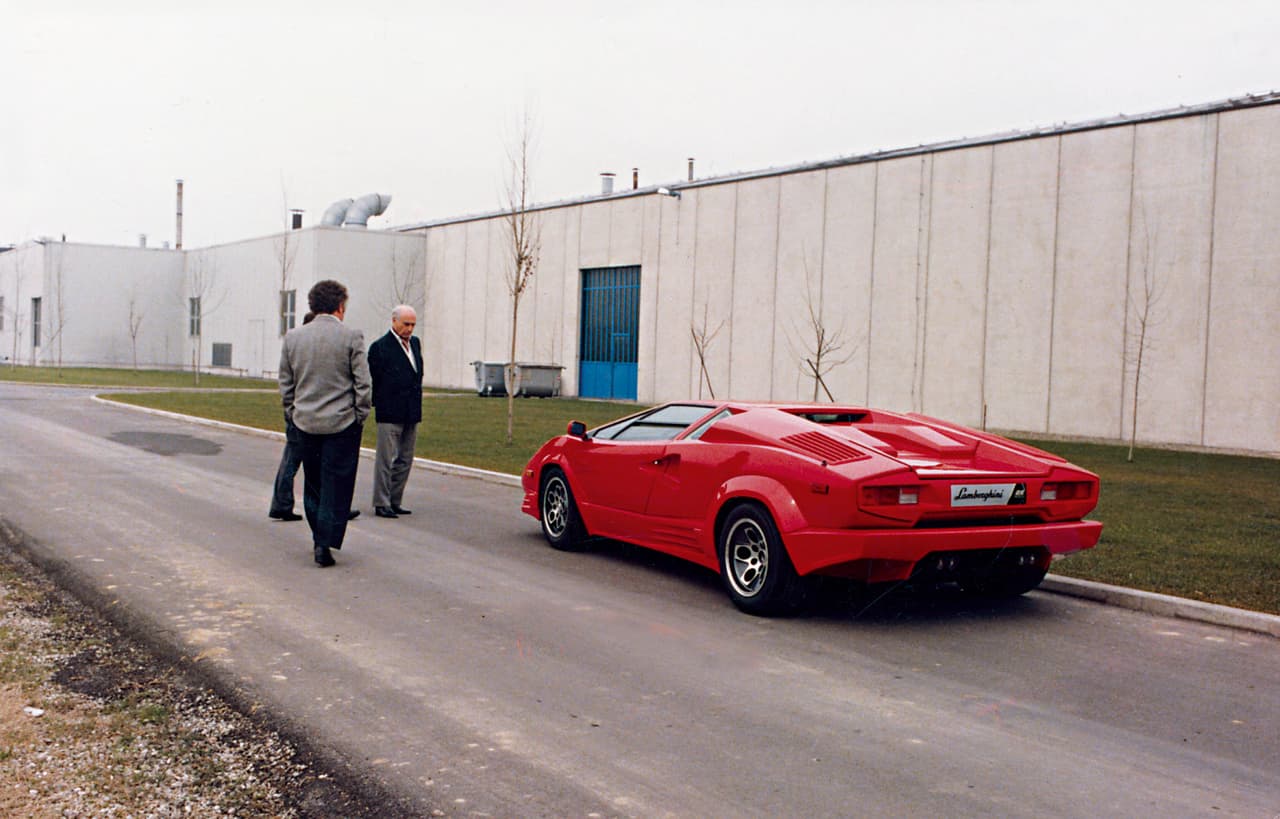 ...y en el sucesor del Countach, el Lamborghini Diablo.