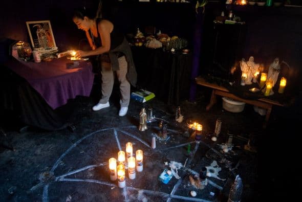 Los asesinatos aumentaron en número y crueldad en 2010 en América Latina de la mano del narcotráfico y de las pandillas, que suelen justificar sus atrocidades a través de ritos o creencias, convirtiendo a la inseguridad en la principal preocupación de la región.