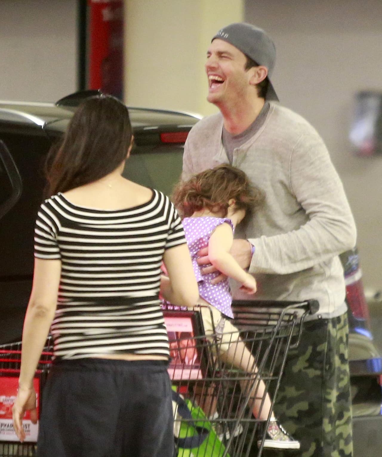 Se nota que Mila tiene un gran sentido del humor.