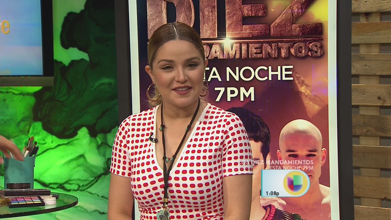 La transformación estuvo a cargo de la maquillista y YouTuber, Jomaris Concepción quien explicó el estilo de maquillaje para resaltar los ojos y quedar hecha toda una diosa de encanto.