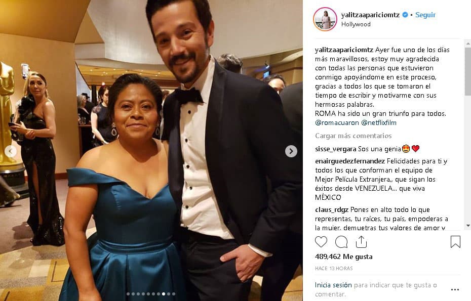 El actor mexicano Diego Luna conversó brevemente con ellas y le sacó una bella sonrisa a Margarita Martínez tras su encuentro.
<br>