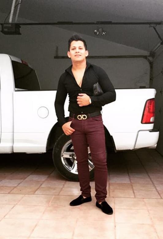 Lo cierto es que el joven músico confía que su padre siempre lo acompaña.