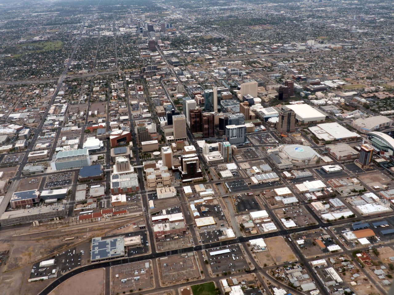 Capital de Arizona planea demanda contra el gobierno federal por polémica pregunta en el Censo 2020