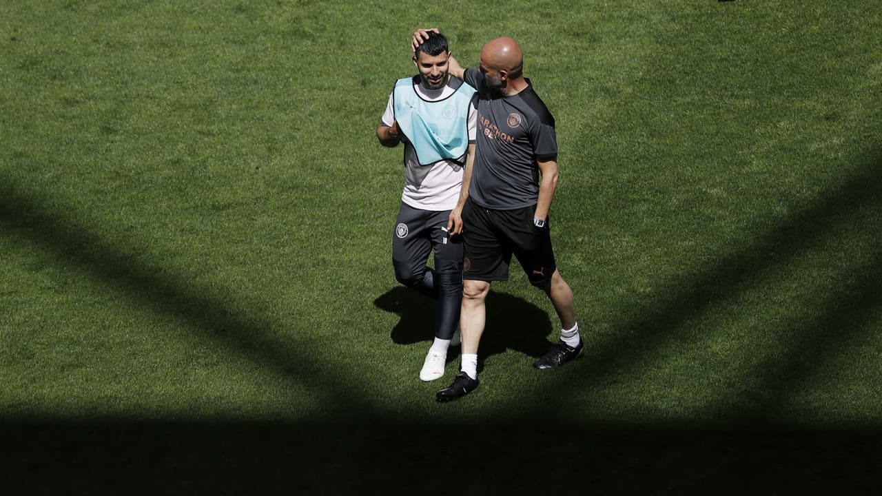 Pep Guardiola mandó apoyo al Kun: "No importa el tiempo que necesite para recuperarse"