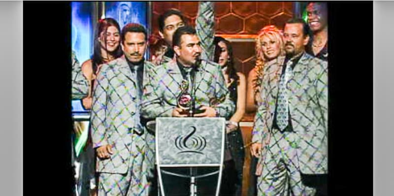 Los mexicanos de Conjunto primavera levantaron dos premios esa noche, uno por el mejor Álbum Regional Mexicano por su disco 'Perdóname mi amor' y otro por la Interpretación Norteña del año.