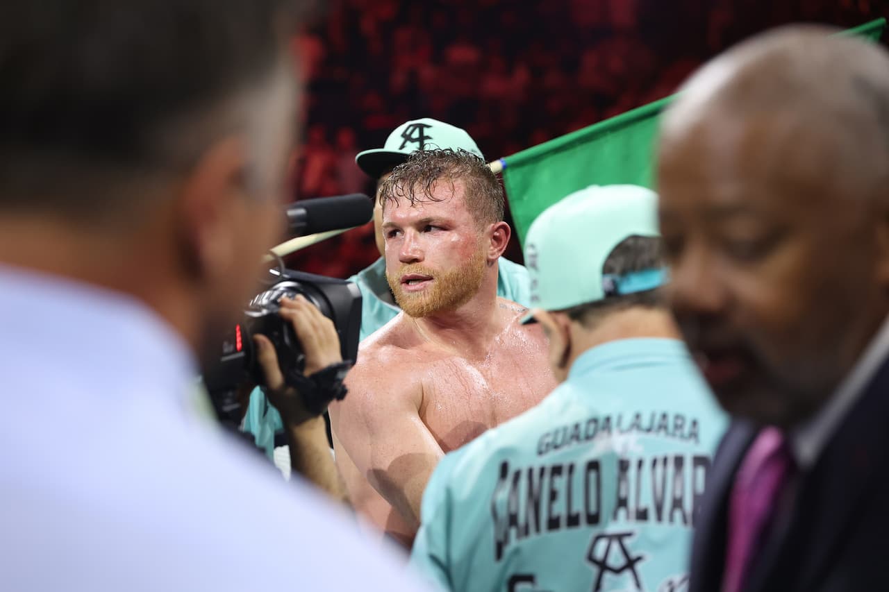 ‘Canelo’ Álvarez es despojado del título de la Federación Internacional de Boxeo