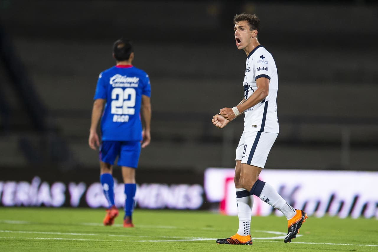 Con goles de Juan Dinneno al 4 y 37, Carlos González al 41 y Juan Pablo vigón al 89, Pumas gana 4-0 a Cruz Azu y consiguen la mayor remontada en la historia del futbol mexicano.