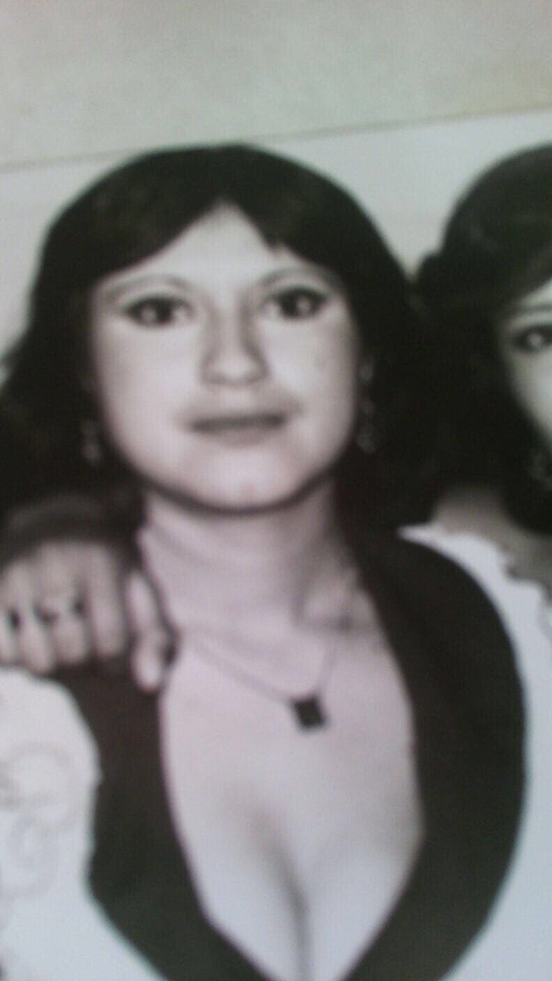 Así lucía María del Carmen Larios en su juventud, cuando aún vivía con su madre y sus hermanos en la Ciudad de México.