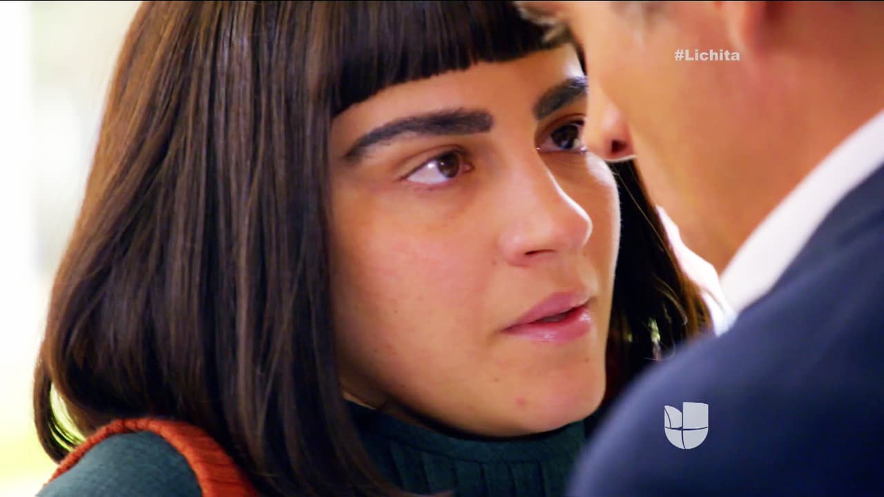 Él te jura que te quiere con todo el corazón.