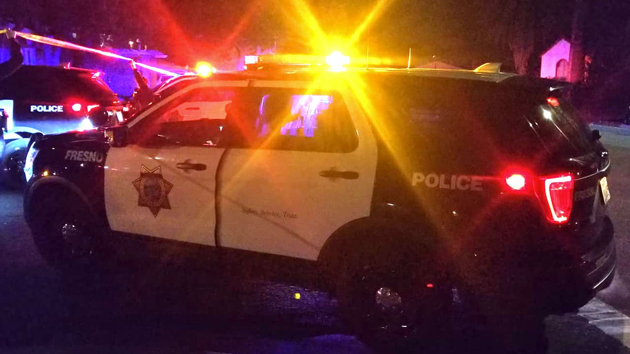 La familia le dijo a la policía que las jovencitas habían sido vistas por última vez en el centro comercial ‘Seagoville Trade Days La Pulga’.