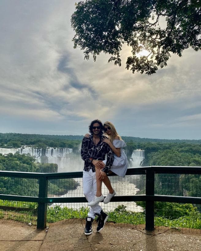 El año pasado informó a través de sus redes sociales, medio que usa para comunicarse con sus seguidores, que le había pedido matrimonio a su novia, la eslovaca Broni Gregus.