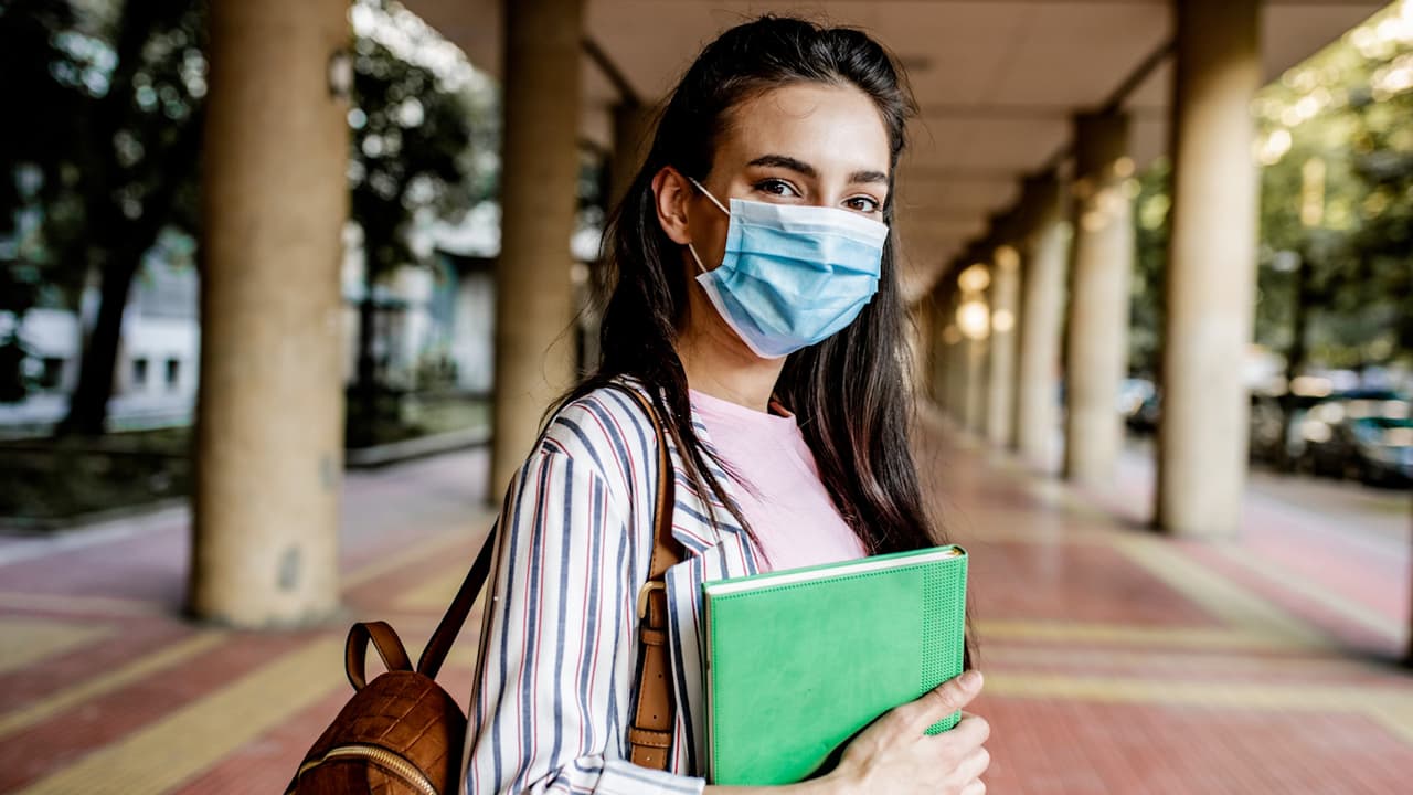 El presidente de los Estados Unidos, Joe Biden, anunció, el 30 de marzo, la extensión de la suspensión de la acumulación de intereses en préstamos estudiantiles para aquellos que están atrasados en sus pagos.