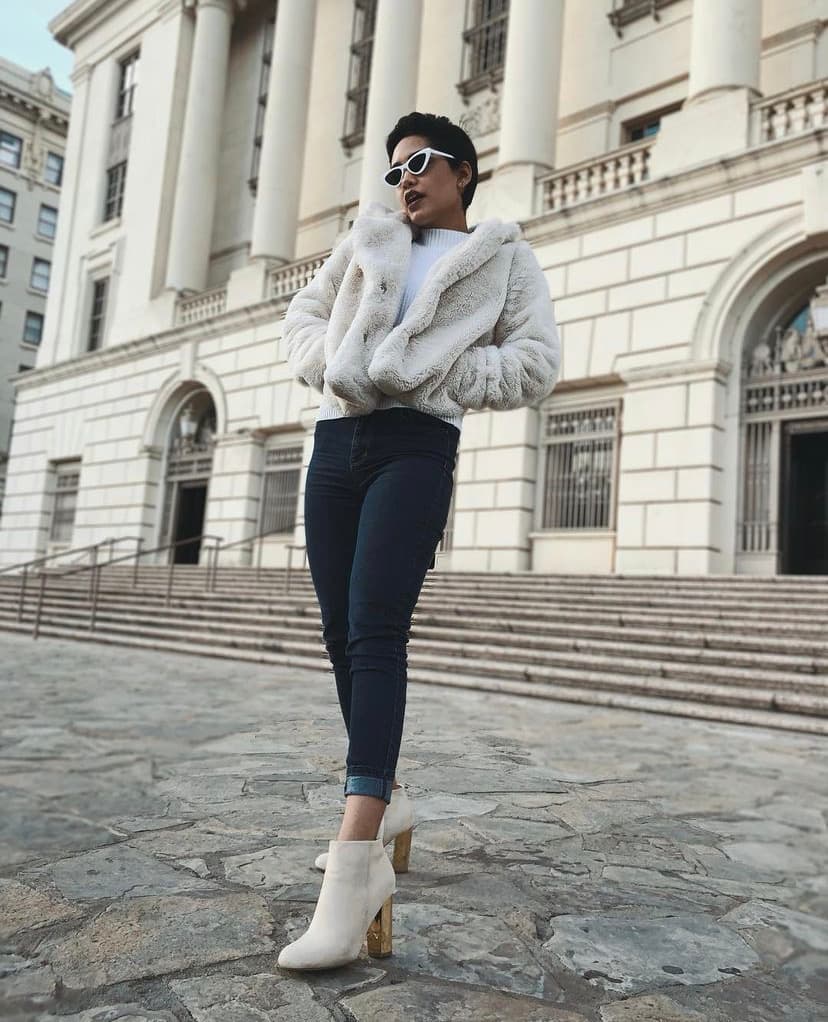 Como muchas mujeres está llena de sueños, uno de ellos es ser la CEO de varias empresas alrededor del mundo: “
<a href="https://www.facebook.com/watch/?v=382573449326563" target="_blank">Mi sueño</a> es tener empresas transnacionales que se enfoquen en productividad y que mejoren la calidad de vida de familias enteras. Además ayudar a otros en el camino de emprender sus ideas”.