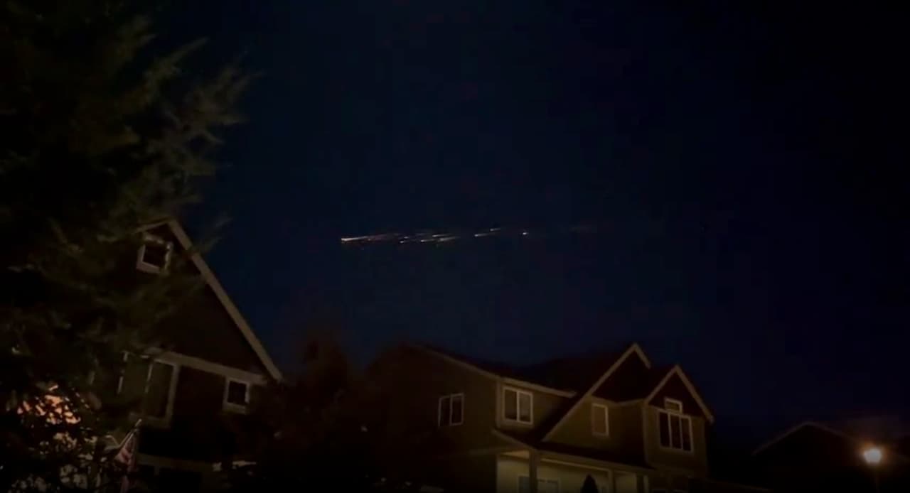 <b><a href="https://www.univision.com/local/nueva-york-wxtv/advierten-que-podrian-caer-desechos-espaciales-chinos-sobre-nueva-york">Advierten que podrían caer desechos espaciales chinos sobre Nueva York </a></b>