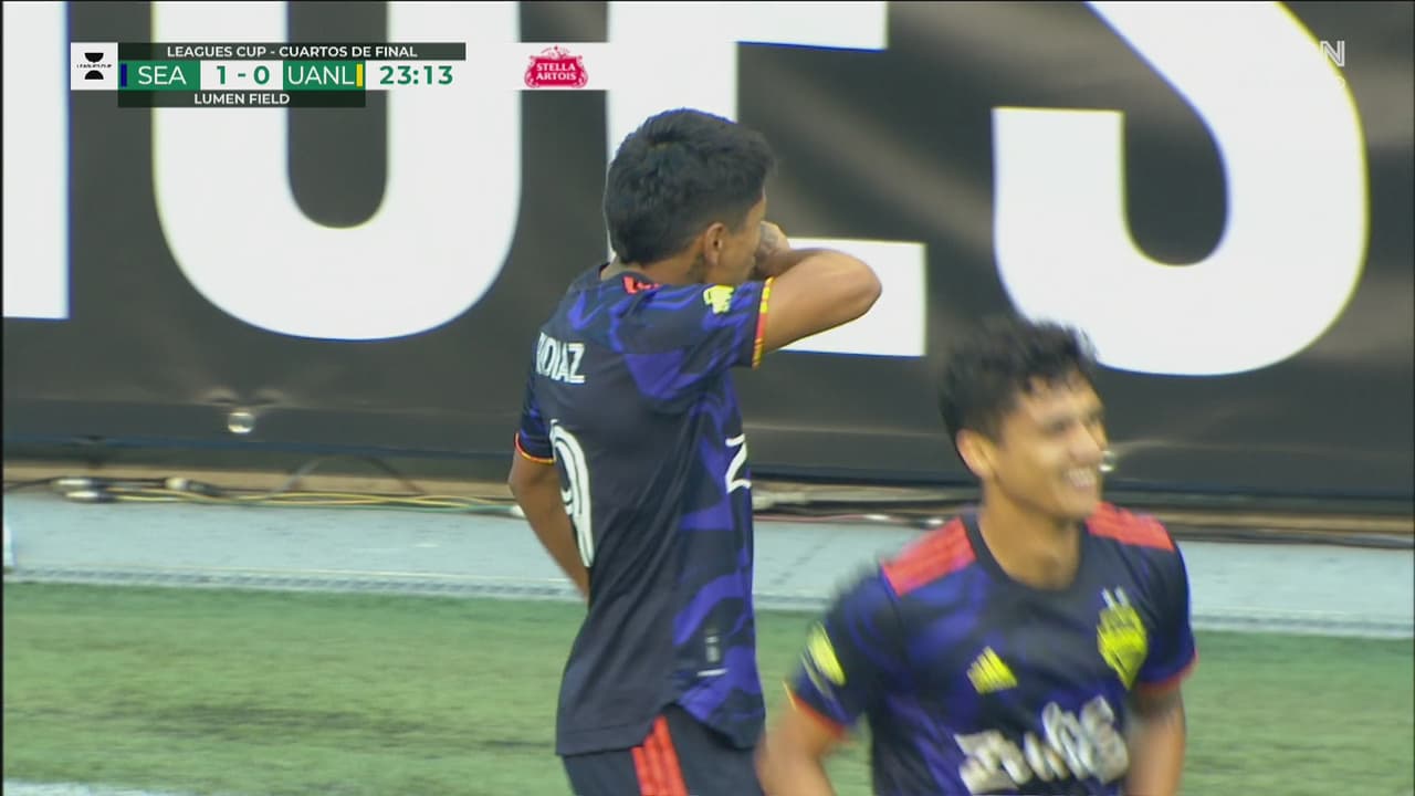 ¡Facilito! Raúl Ruidíaz castiga a Tigres con una ‘Panenka’ para el 1-0