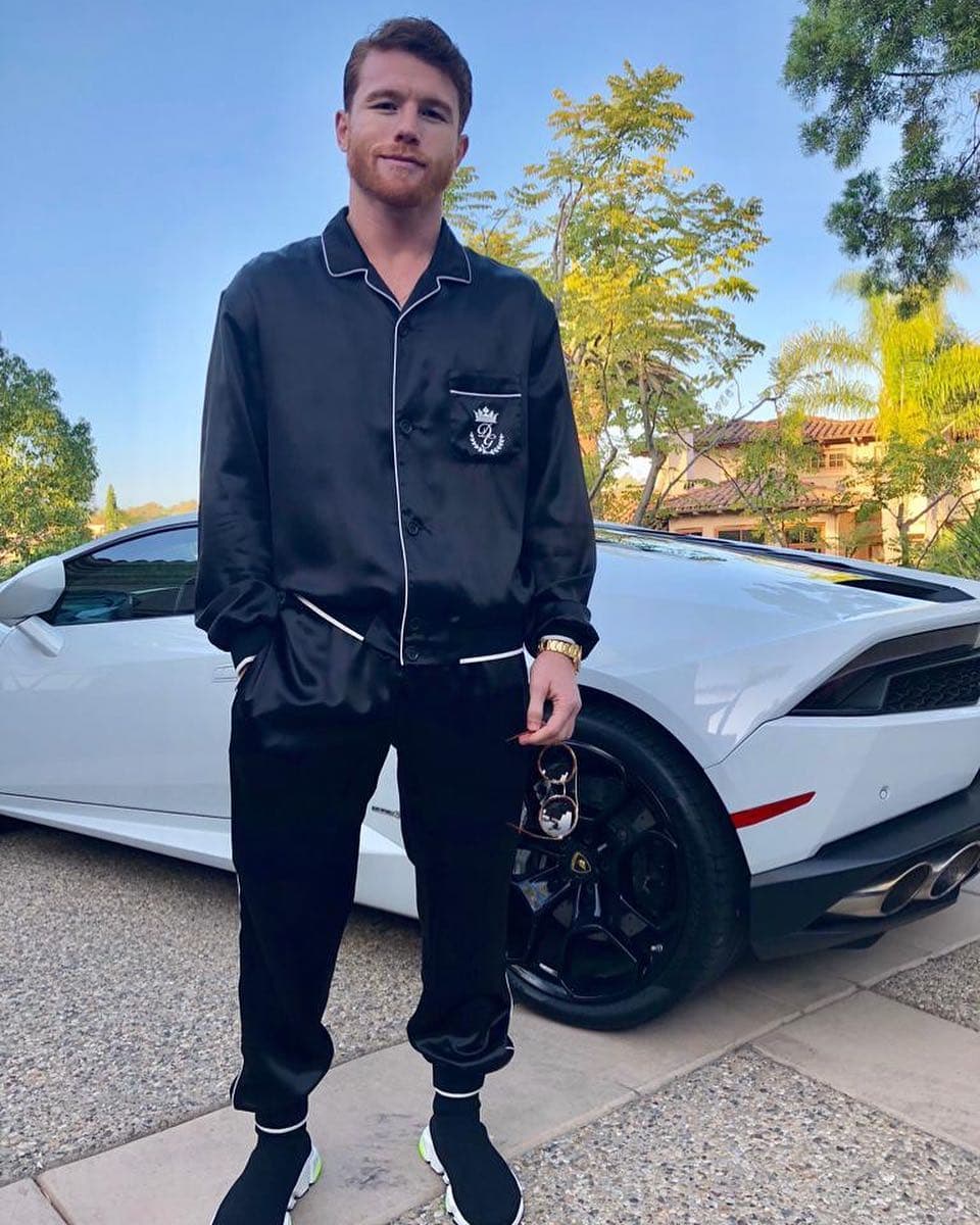 Y por último, no podemos dejar por fuera a la música, que es una parte integral en la vida del boxeador, tanto para sus entrenamientos, como en las peleas y fiestas para celebrar sus victorias.