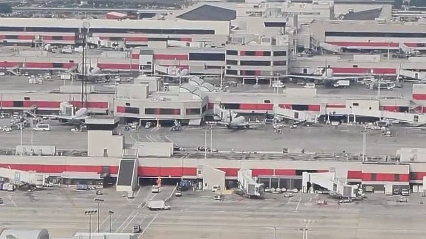 ¿Cancelaron su vuelo de American Airlines? Le explicamos a qué se debe 